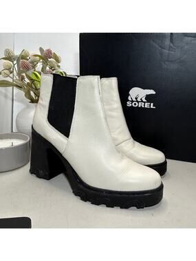 Sorel Brex Chelsea Pull On Leather Waterproof Boot Cream/Black Women 11